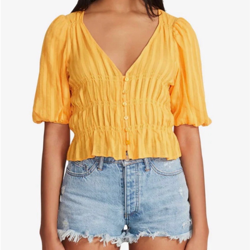 BB Dakota by Steve Madden Summer Women's Ting Top Shirt. Radiant Yellow size XS